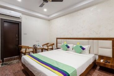 Hotel Treebo Royal Palace, Zoo Road