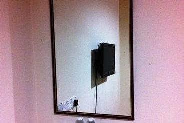 Rez Motel