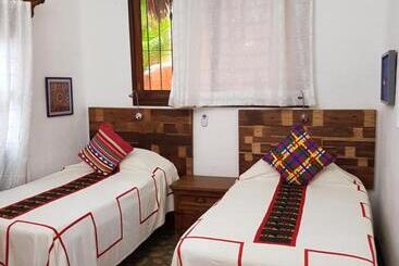 בית מלון כפרי Aurinko Bungalows