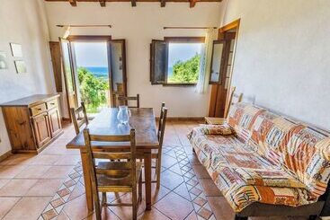 Residence Con Piscina A Badesi