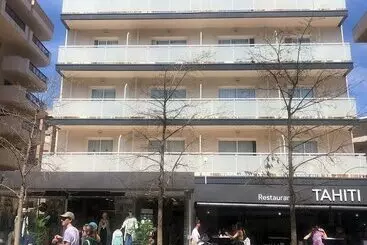 Albergue Hostal Tahiti Rs