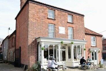 Cottage In East Rudham