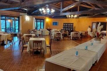 בית מלון כפרי Sardus Pater