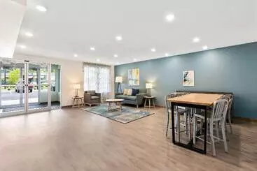 Hotel Woodspring Suites Savannah West Chatham Parkway