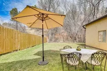 コテージ Quaint Hot Springs Home < 1 Mi To Downtown!
