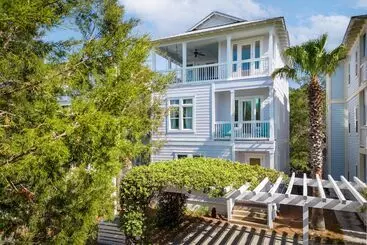 Dom wiejski Doctor S Orders By Avantstay 5 Mins To Beach! W/ Community Pool & Hot Tub!
