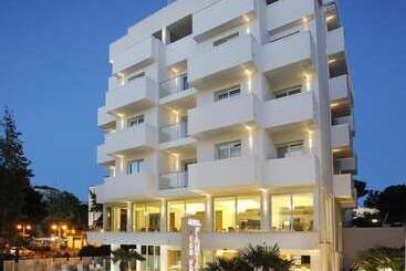 בית מלון כפרי Fantasy