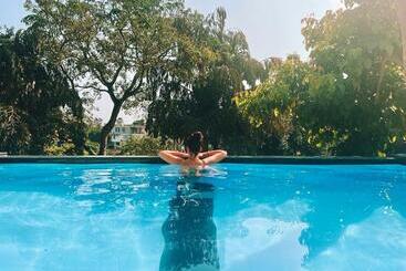 Bed and Breakfast Green Hill Paradise Villa