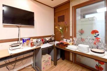 בית מלון כפרי Hillstay Residence