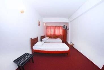 Отель Milano Inn