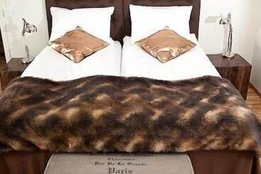 هتل L Strandpensionatet