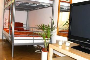 Prague Hostel Na Smetance