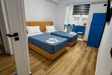 ペンション Keli’s Apartment