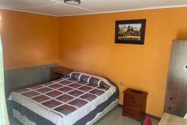 Pensão Hostal Uribe