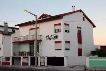 Cămin West Side Guesthouse