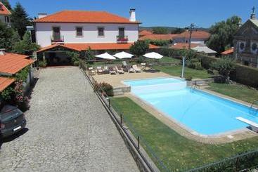 ベッドアンドブレックファースト Casa Paz Do Outeiro