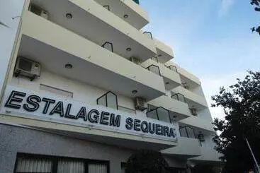 Aamiaismajoitus (B&B) Estalagem Sequeira