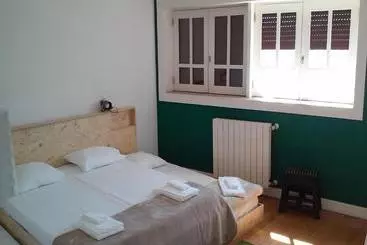 Guimaraesliving Hostel & Adventure