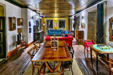 هتل Paço De Vilharigues