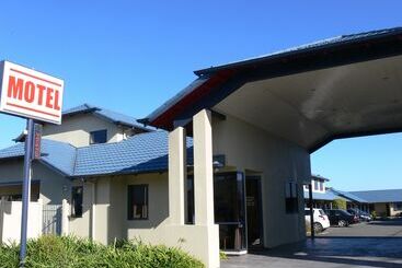 モーテル Claremonte Motor Lodge