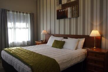 Motel Shades Of Arrowtown