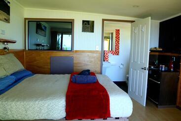 Punakaiki Beach Hostel