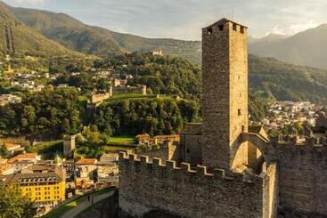 בית מלון כפרי Gamper