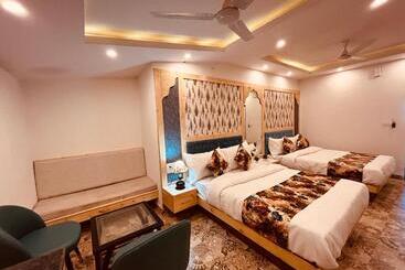 Hotel Amritsar View With Swimming Pool Best Selling Property In Amritsar