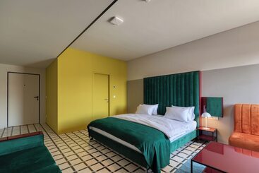 Manifest Restaurant And Hotel Gyumri