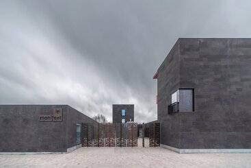 Manifest Restaurant And Hotel Gyumri