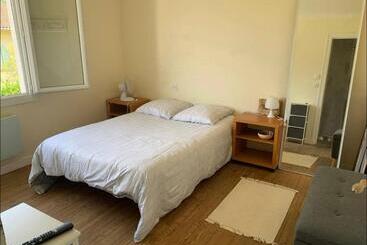 住宿加早餐 Villa Des Palmiers, Chambre 2, Lit Double