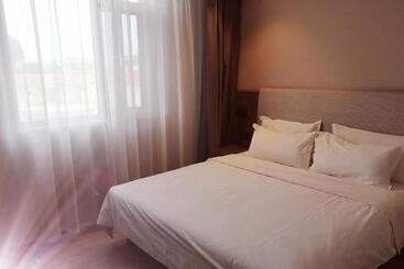 Hanting Hotel Xingtai Pingxiang County Zhonghua Road