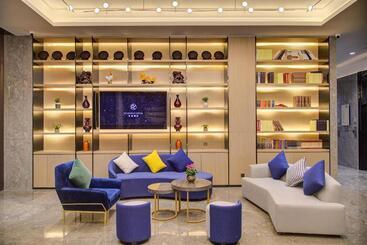 Starway Hotel Zhengzhou Xingyang New Area