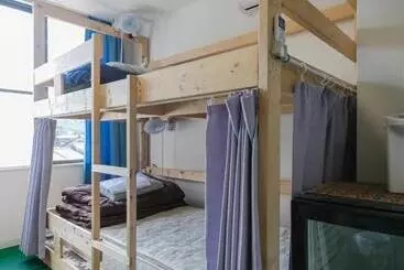 Herberge Travellersdou Kirinya