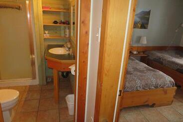 Alpenglow Bed And Breakfast