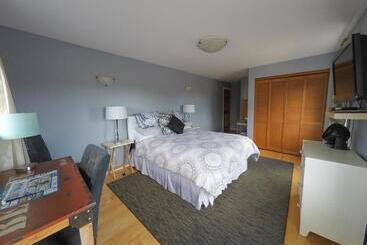 Money Pennies Bed And Breakfast