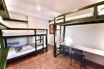 Hostel Albergue Paradiso