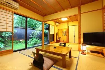Ryokan Yamashinobu