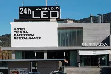 Hotel Complejo Leo 24h