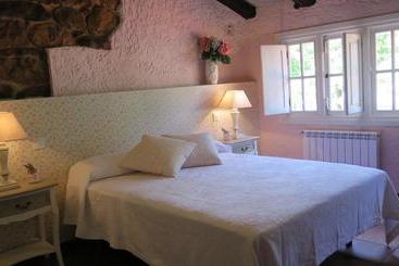 호텔 Posada Rural La Flor Del Nogal