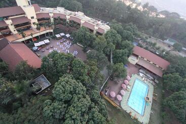Damanganga Valley Resort Silvassa