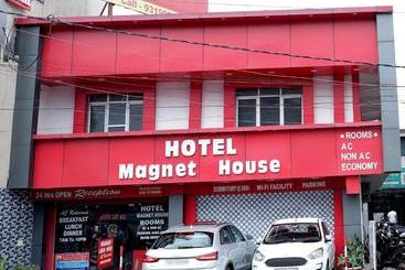 בית מלון כפרי Magnet House