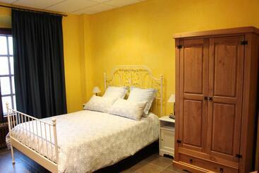 فندق Restaurante Sonsoles