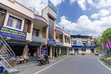 酒店 Shivalik River Retreat