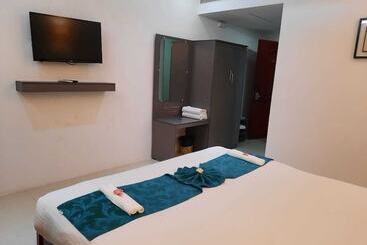 בית מלון כפרי Ss Palace