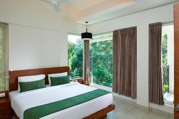 The Woods Resorts Wayanad