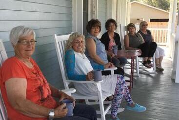 A Chateau On The Bayou Bed & Breakfast
