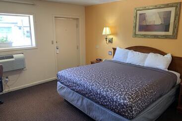 汽车旅馆 Budget Inn Jonesboro