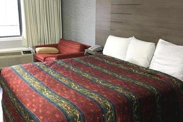 Motel Travel Inn & Suites