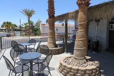 Oasis Boutique Motel